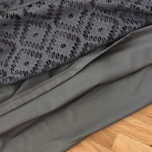 Chocolate lace maxi dress - Picture 4 of 7